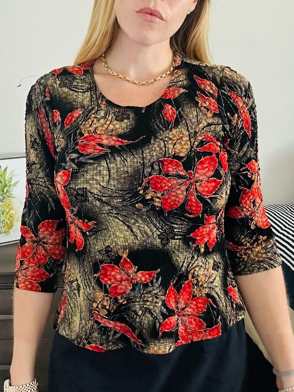Notations Black and Red Floral Stretch Velvet Long Sleeve Top